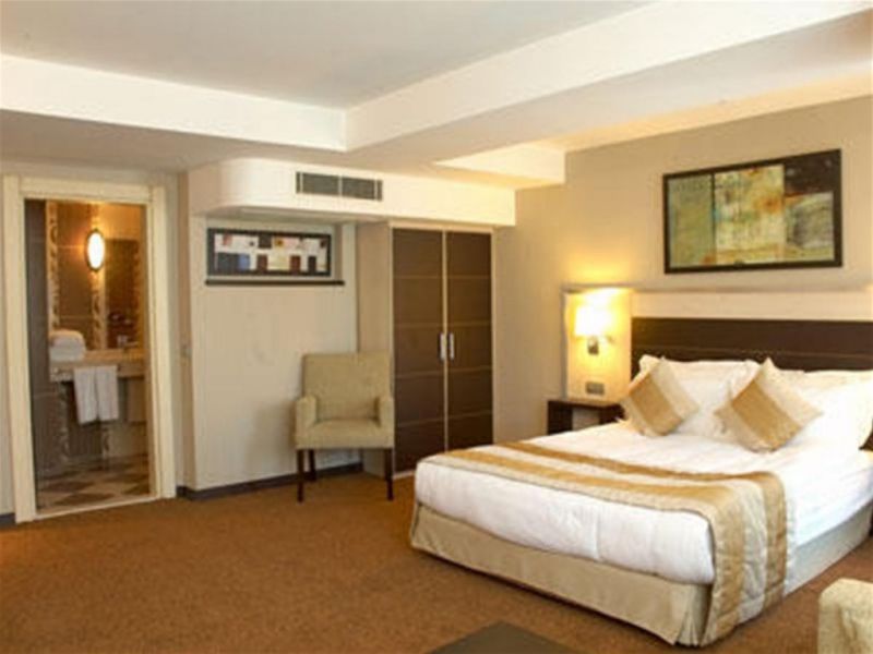 LAZZ HOTEL BY KETENCI фото 3
