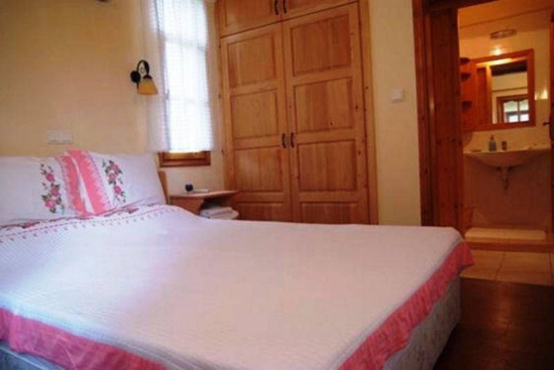 YONCA LODGE