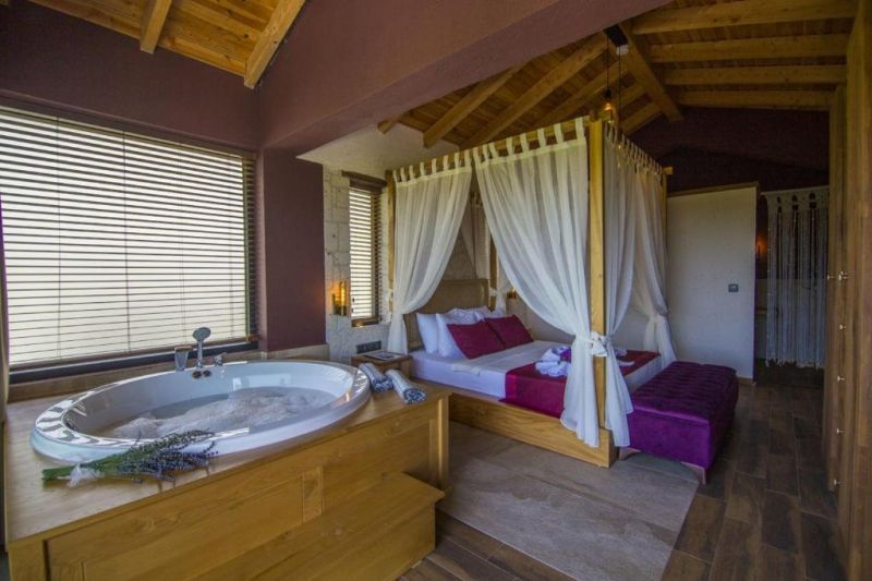 OUTSTANDING VILLA WITH PRIVATE POOL AND JACUZZI IN FETHIYE фото 8