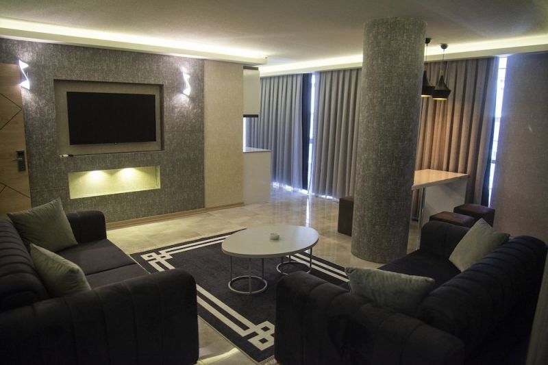 LE LUXE SUITES HOTEL & SPA фото 6