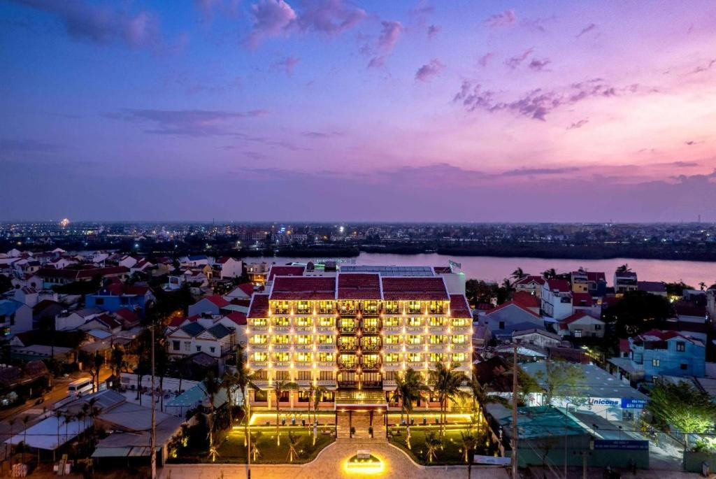 WYNDHAM GARDEN HOIAN фото 2