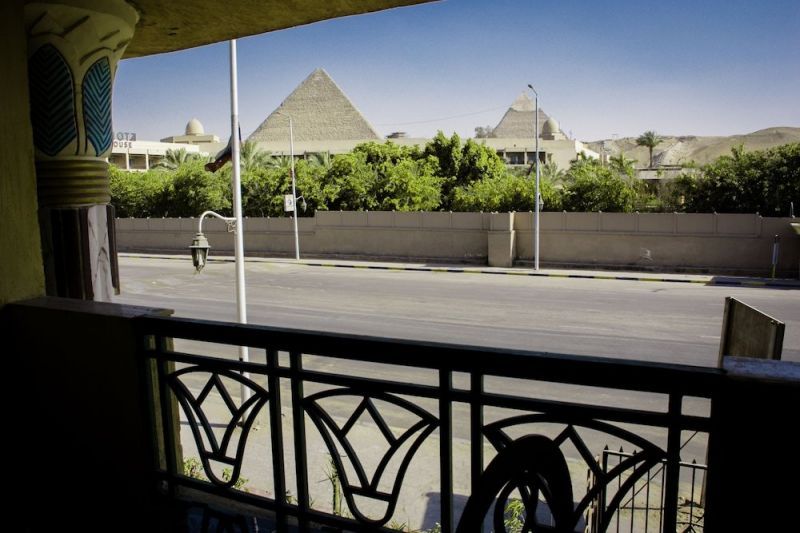 REGENCY PYRAMIDS фото 8