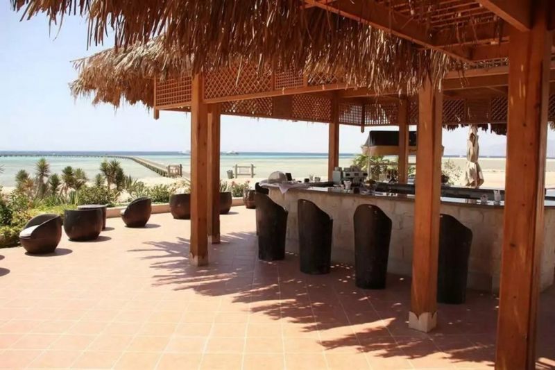 THE BREAKERS DIVING & SURFING LODGE фото 7