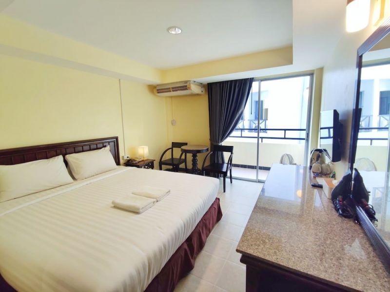 THE CHANTHONG HOTEL PATTAYA