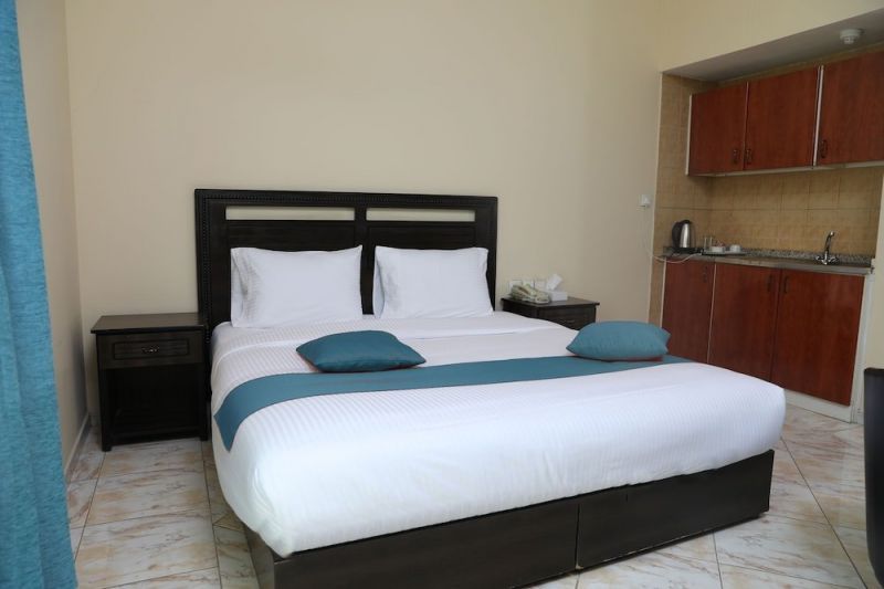 RUWI BEACH HOTEL APARTMENTS фото 6