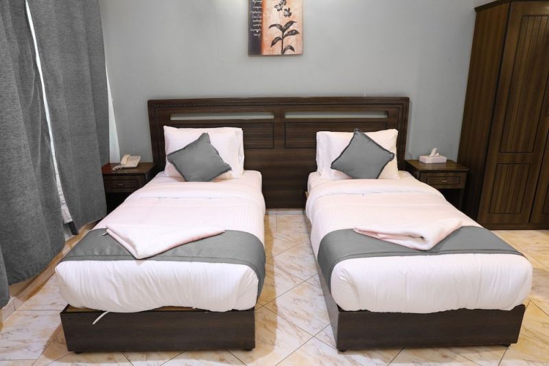 RUWI BEACH HOTEL APARTMENTS фото 8