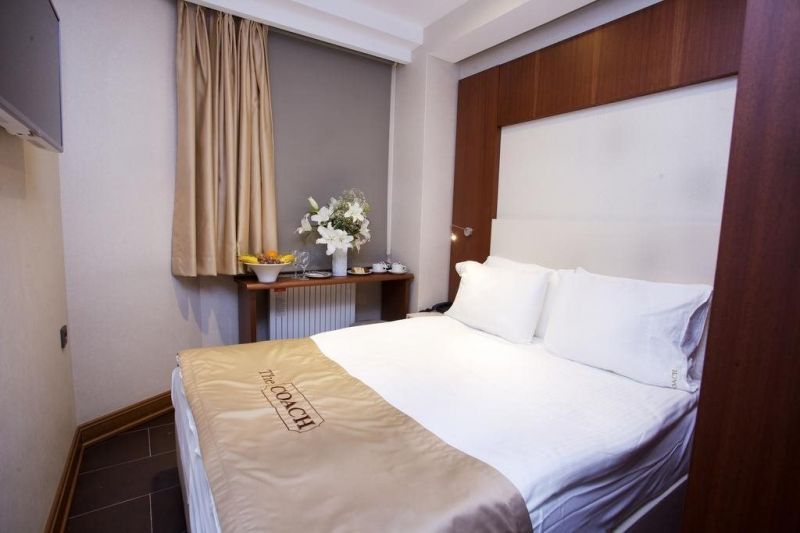 THE COACH HOTEL