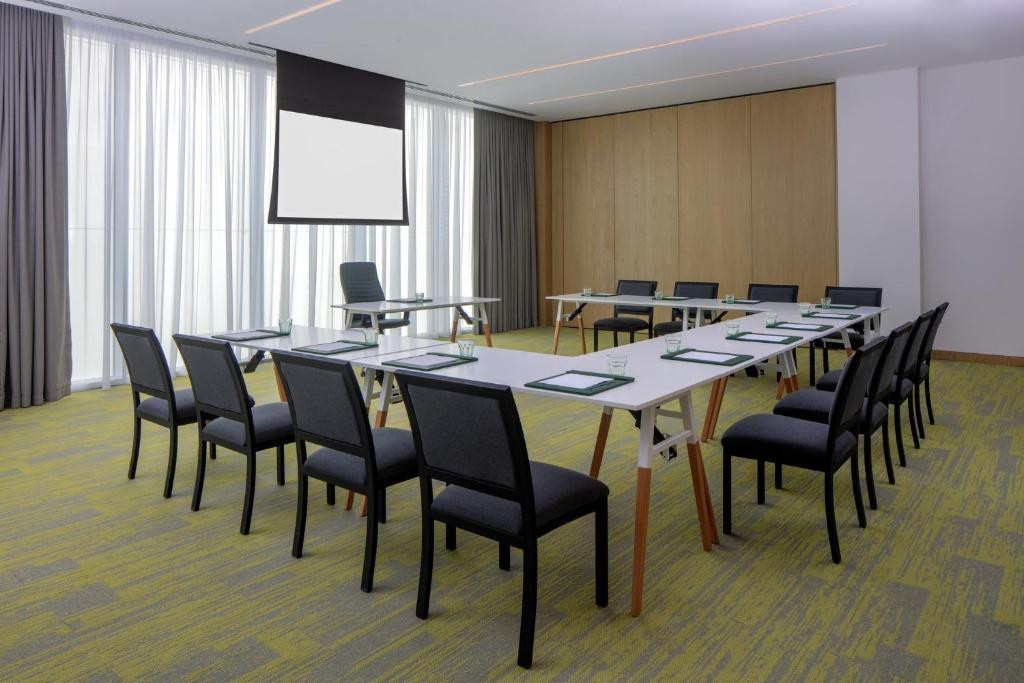 STAYBRIDGE SUITES DUBAI BUSINESS BAY фото 8
