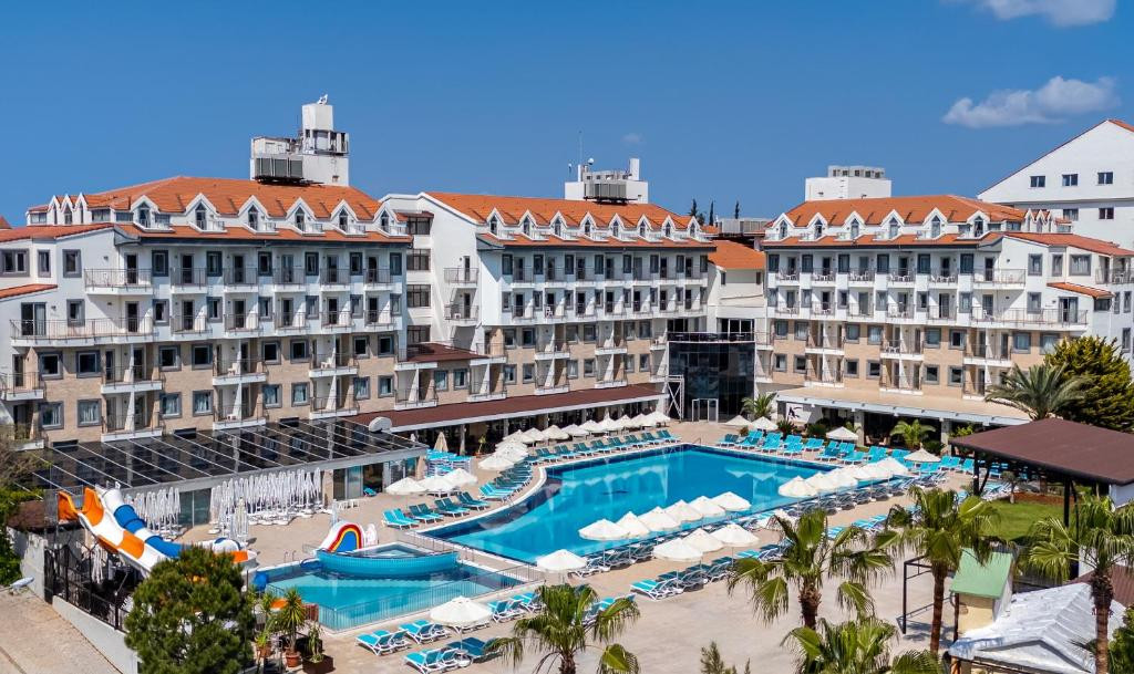 SIDE ALUNA (EX. DIAMOND BEACH HOTEL)