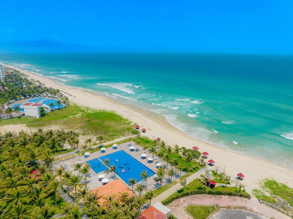 OCEAN WAVES RESORT CAM RANH фото 3