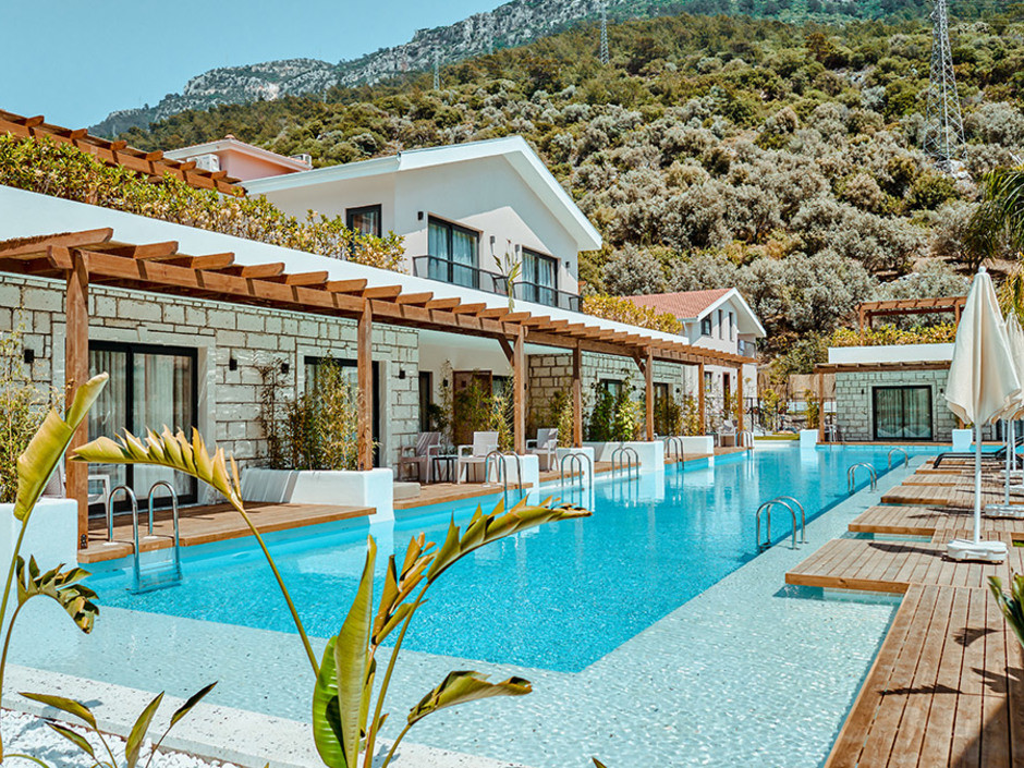 THE PEARL OLUDENIZ