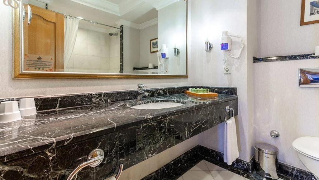 THE NORM ORIENTAL KEMER (EX. ASTERIA KEMER RESORT) фото 5