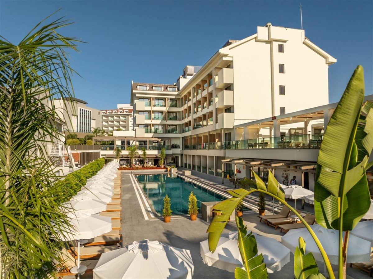 SEHER SIDE QUALITY RESORT & SPA ADULTS ONLY 16+