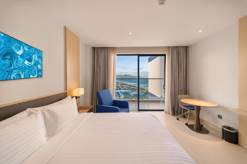 THE WESTERN SEAVIEW CAM RANH CONDOTEL фото 6