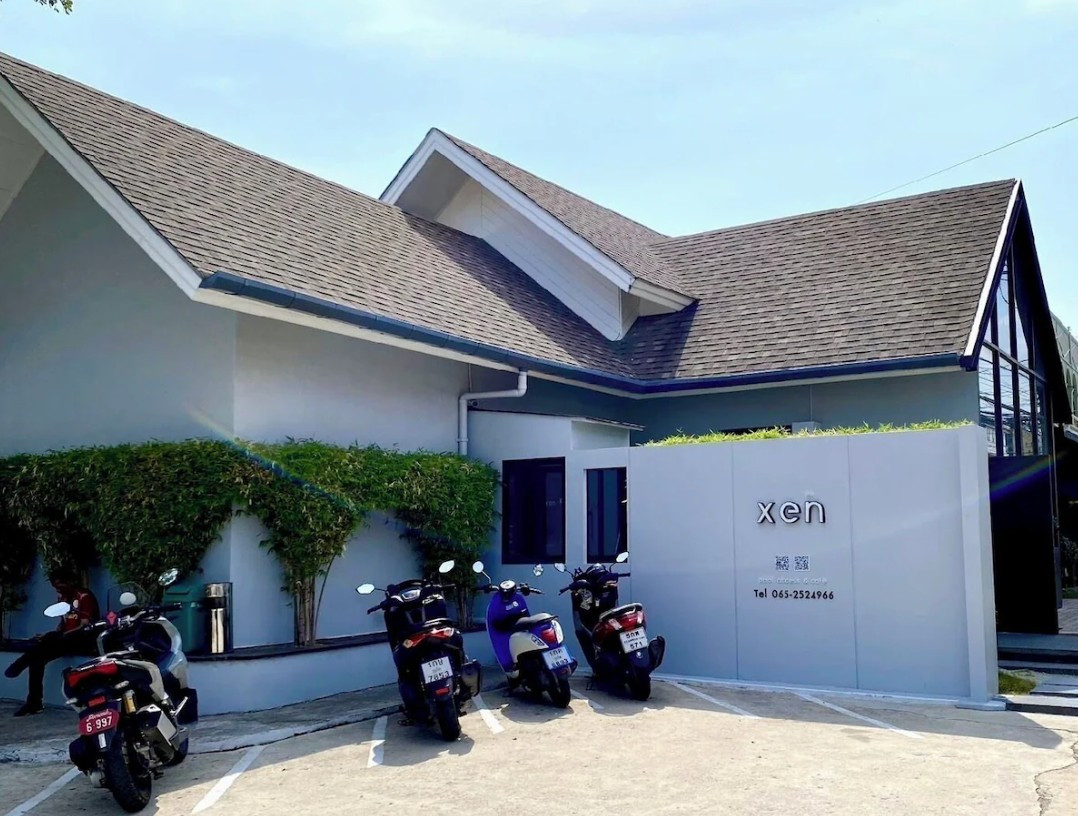 XEN POOL ACCESS & CAFE фото 4