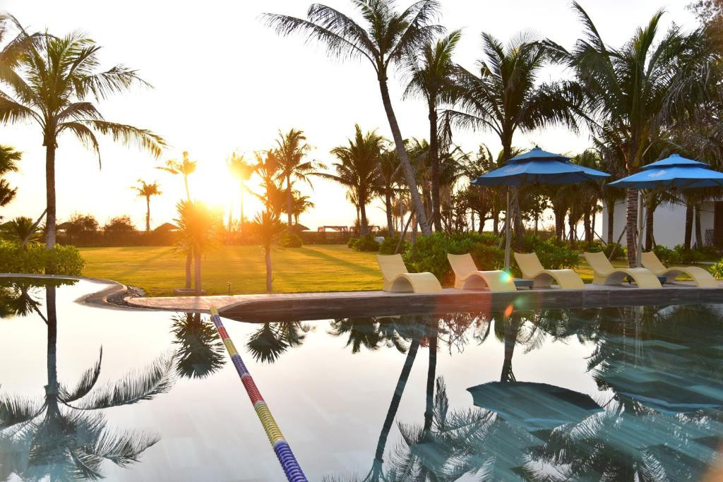 THE VISTA BEACH RESORT