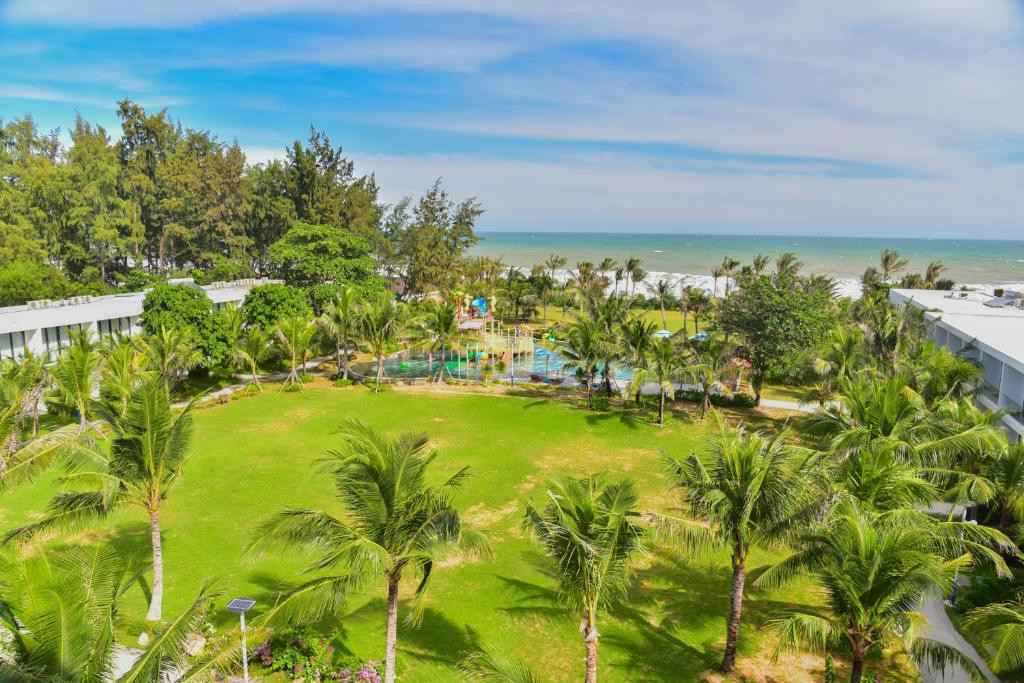 THE VISTA BEACH RESORT фото 6