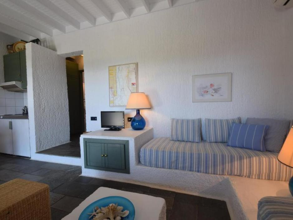 NIRIIDES VILLAS фото 4