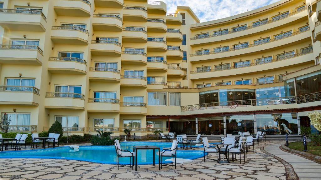 MAGIC BEACH HOTEL фото 3