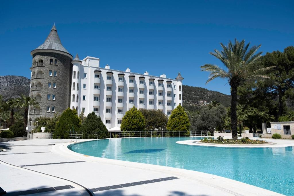 X LIFE HOTEL (EX. OTIUM SENSES X LIFE HOTELS)