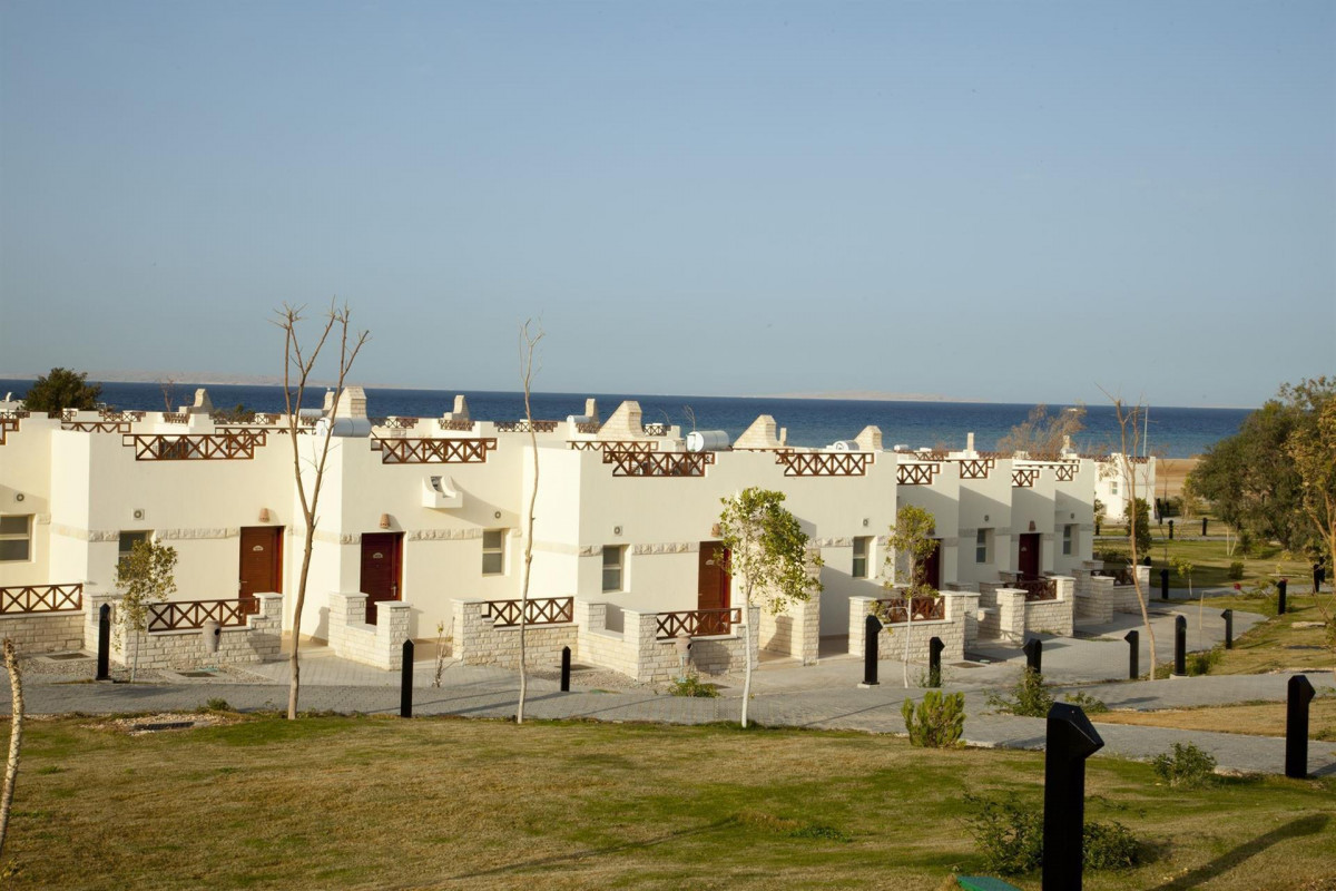 CORAL BEACH HOTEL  HURGHADA (EX. CORAL BEACH ROTANA RESORT) фото 8