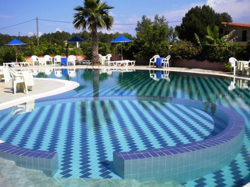 BRATI ARCOUDI HOTEL фото 5
