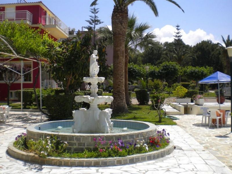 BRATI ARCOUDI HOTEL фото 6
