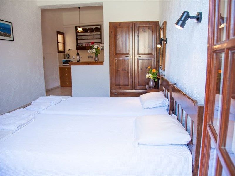 THANIA SEASIDE LUXURY SMOTEL (EX. THANIA STUDIOS APT) фото 5