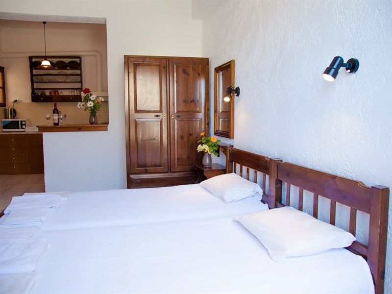 THANIA SEASIDE LUXURY SMOTEL (EX. THANIA STUDIOS APT) фото 6