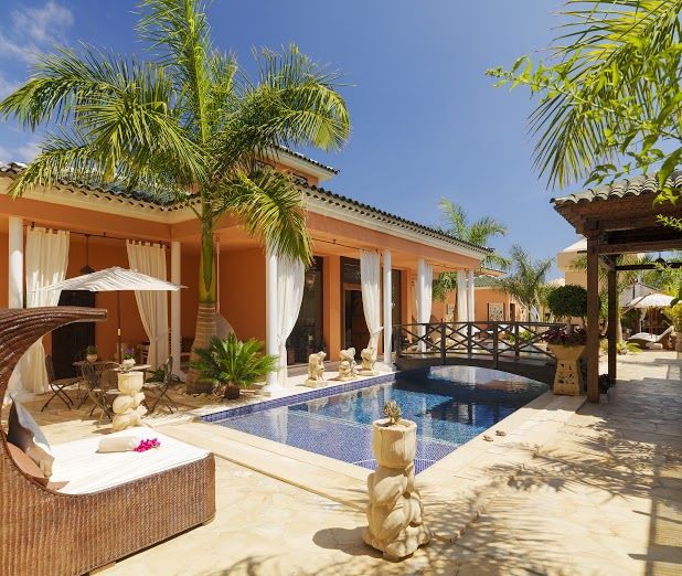 ROYAL GARDEN VILLAS