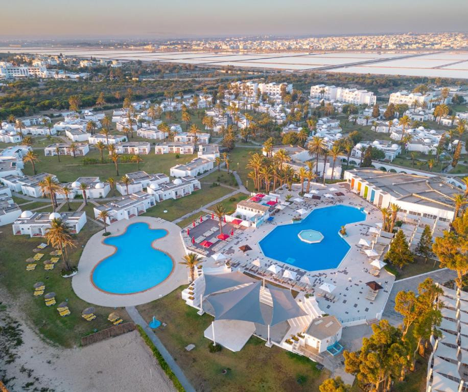 ONE RESORT AQUA PARK & SPA (EX. THALASSA VILLAGE SKANES)