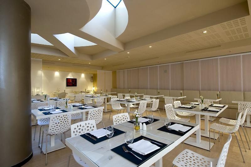 RAFAELHOTELES BADALONA фото 3