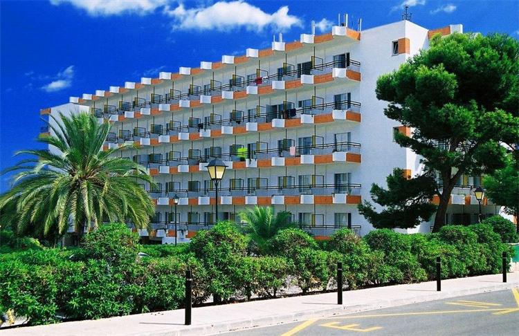 CALA FERRERA