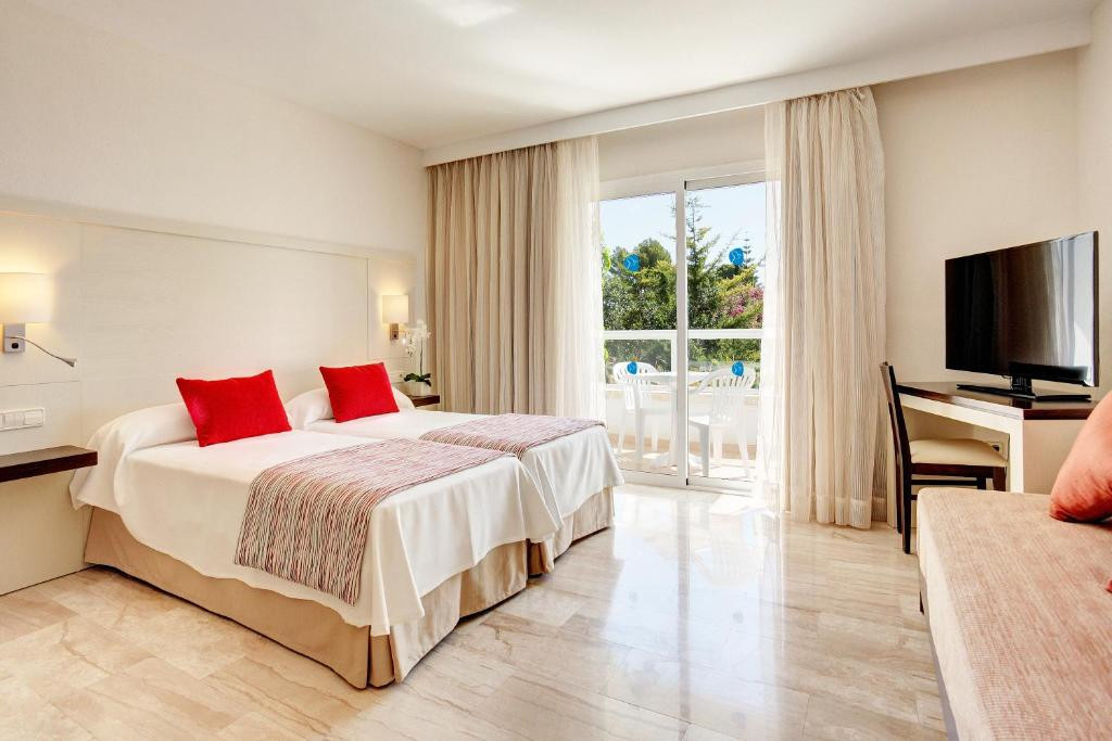 GRUPOTEL ALCUDIA SUITE фото 2