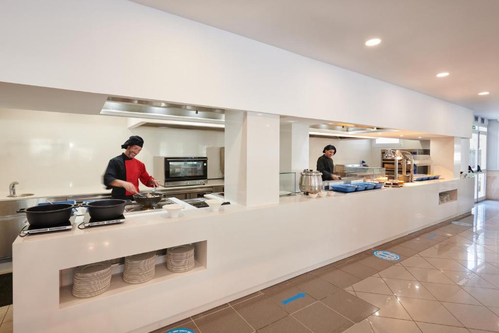 GRUPOTEL ALCUDIA SUITE фото 7