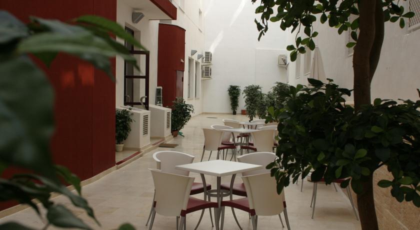 MILORDS SUITES фото 6