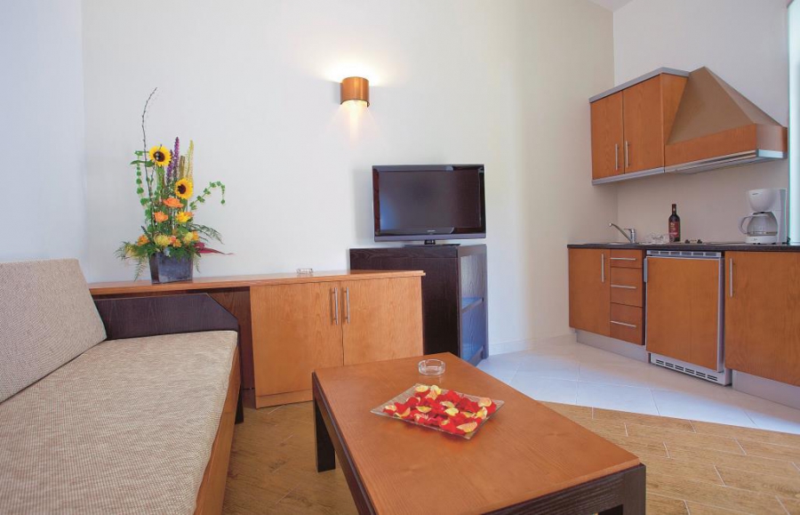 HL MIRAFLOR SUITES HOTEL (ex. MIRAFLOR PARK BUNGALOWS) фото 7