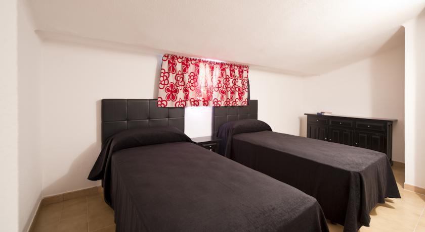 SALLES BEACH APT фото 7