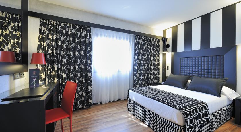 SALLES HOTEL AEROPORT GIRONA фото 7