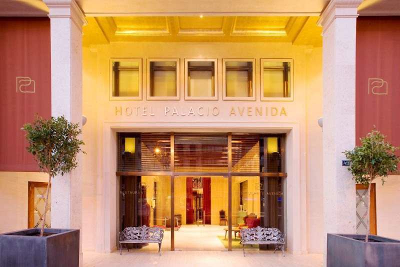 UR PALACIO AVENIDA