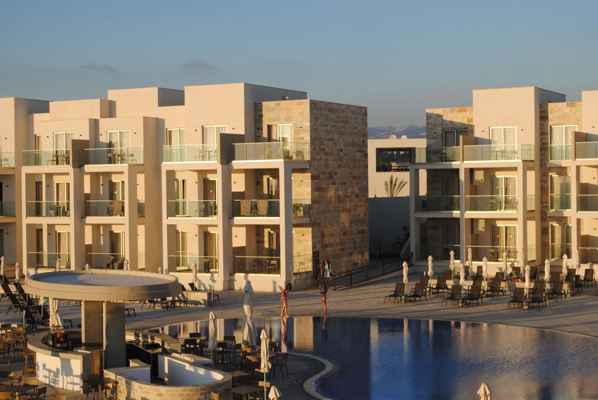 AMPHORA BEACH RESORT & SUITES фото 2