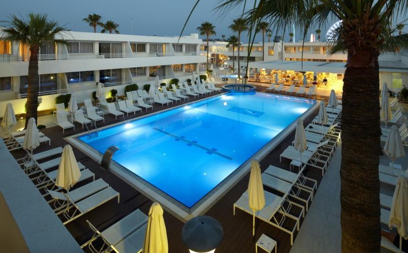 MELPO ANTIA HOTEL & SUITES фото 3