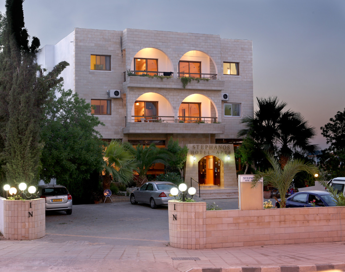 STEPHANOS HOTEL APARTMENT