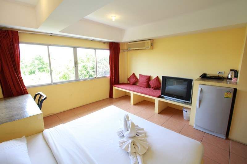 BOUTIQUE JOMTIEN HOTEL (EX. TWENTY8 INN) фото 3