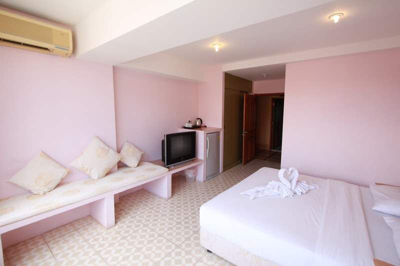 BOUTIQUE JOMTIEN HOTEL (EX. TWENTY8 INN) фото 7