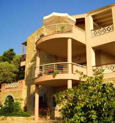 SANI DIAMONDS (EX. SANORAMA SUITES)