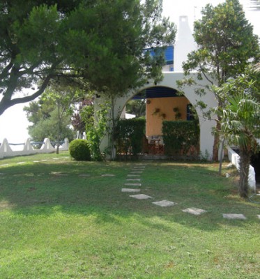 VILLA KIKI
