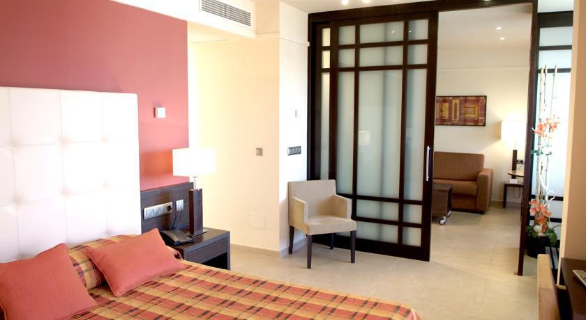 POSEIDON LA MANGA HOTEL & SPA (EX. BE LIVE MANGALAN HOTEL & SPA) фото 5