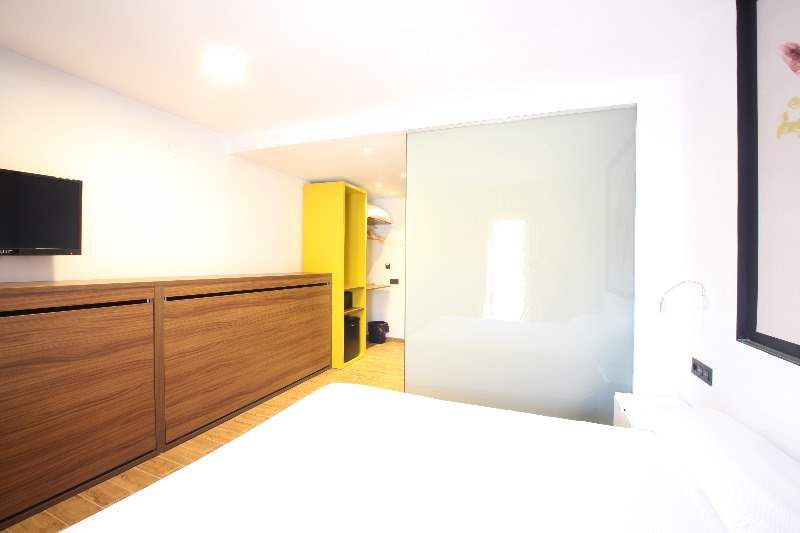 THE ELEMENT (EX. APARTAMENTOS ESMERALDA) фото 7