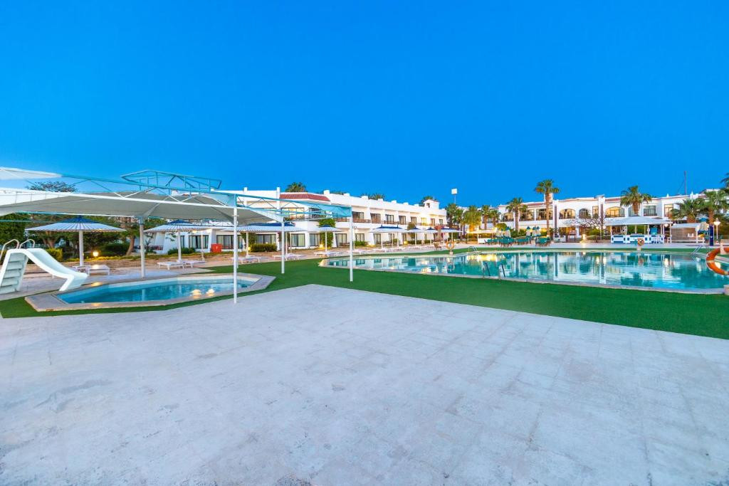 THE GRAND HOTEL HURGHADA фото 8